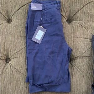 NYDJ Bermuda short w/ Roll cuff (size 6)